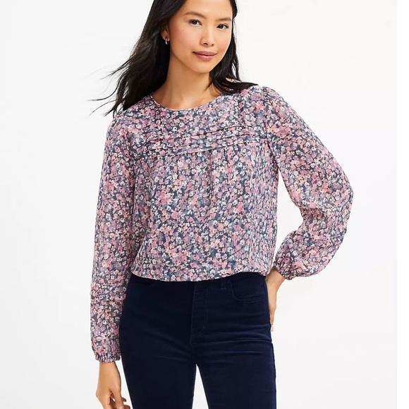 Ann Taylor LOFT Shimmer Floral Chiffon Pleated Blouse Boho Grey Pink Gold Medium - Picture 1 of 7
